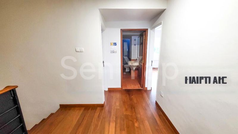 3 Bed Walk-up Apartment (Condo) for Rent in  Chancery Court - Image 3